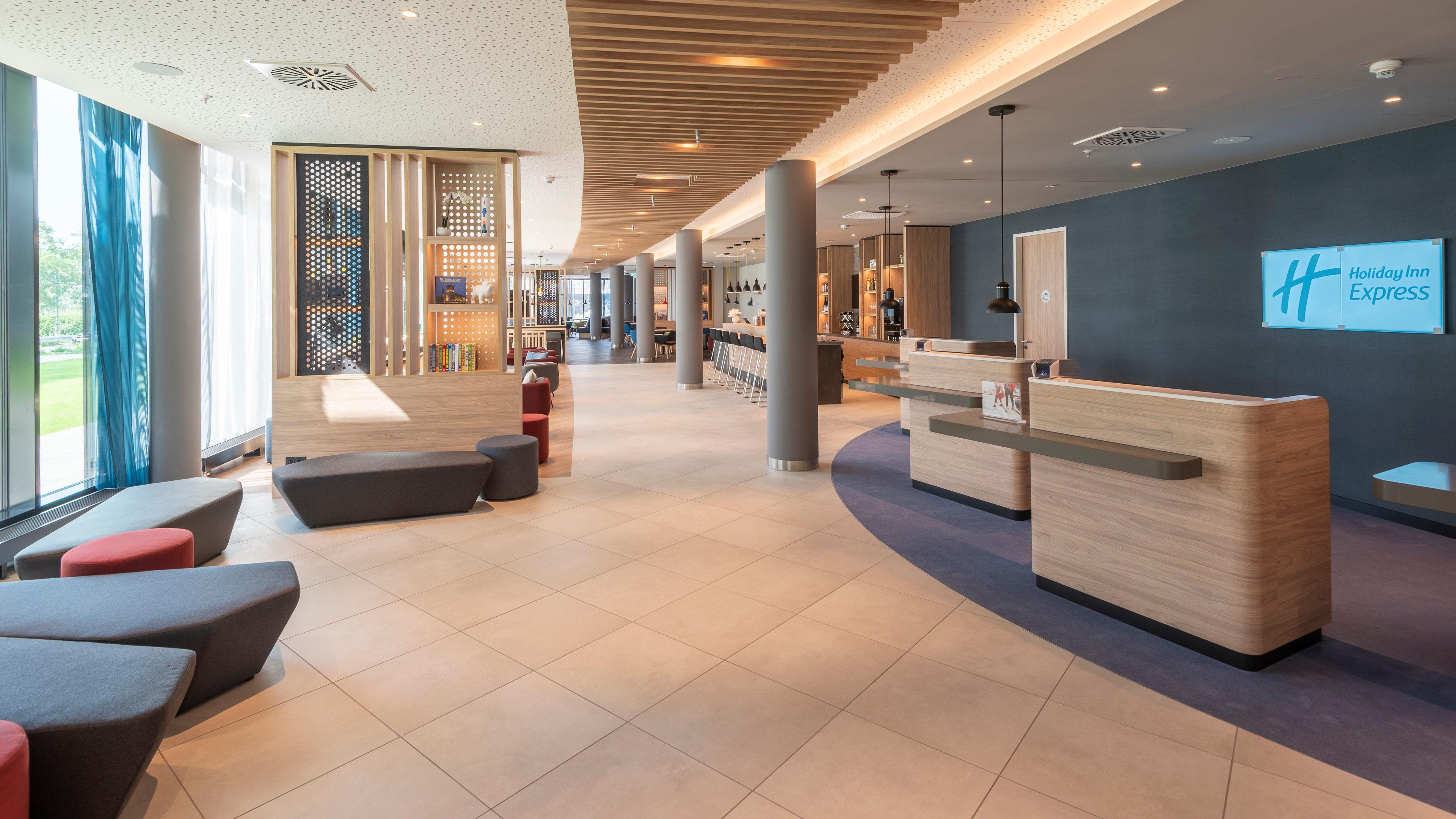 Holiday Inn Express Duesseldorf - Hauptbahnhof By Ihg Exteriér fotografie